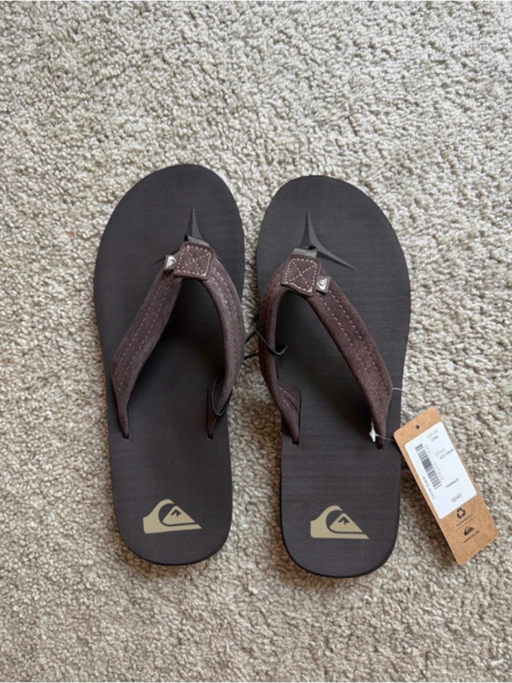 NWT Quicksilver Men’s Brown Flip Flops